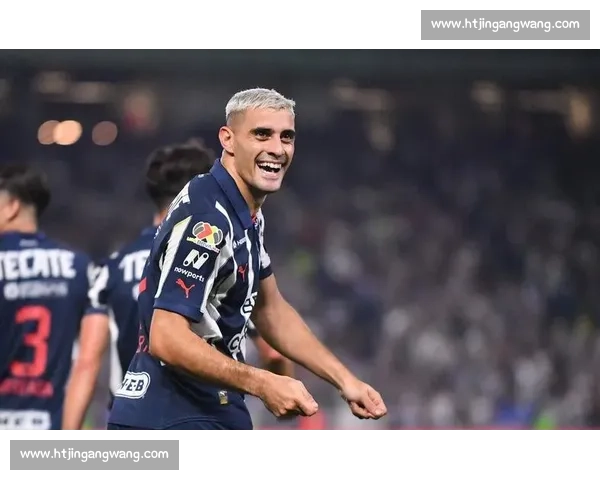 齐沃亮剑世俱杯:坚守钢铁防线,革新战术重塑蓝黑基因 齐沃亮剑世俱杯:坚守钢铁防线,革新战术重塑蓝黑基因